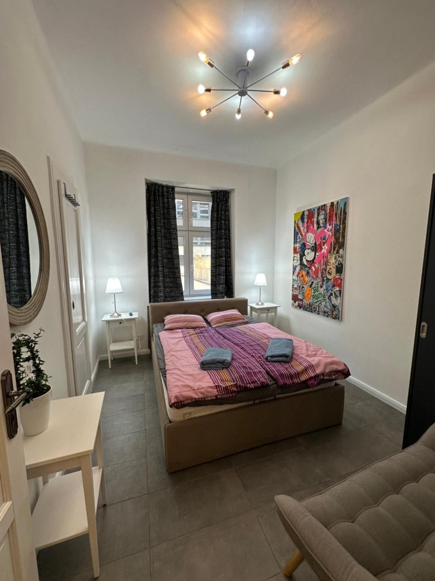 Karlin Oasis 2-Bedroom Apartment Прага Экстерьер фото