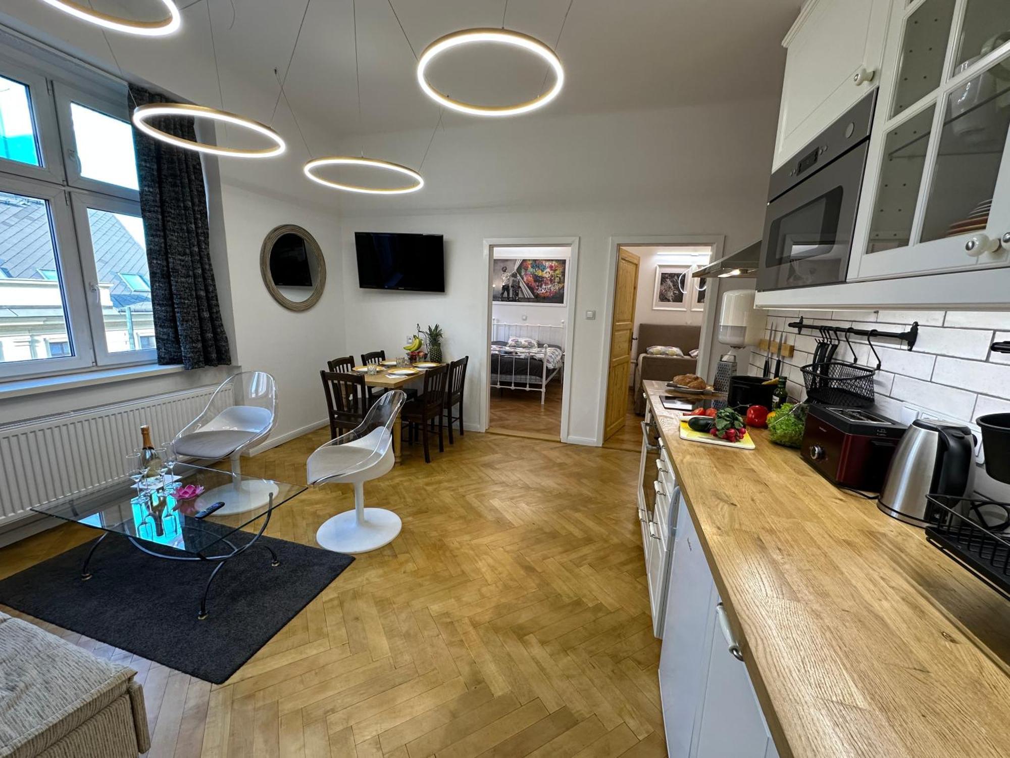 Karlin Oasis 2-Bedroom Apartment Прага Экстерьер фото